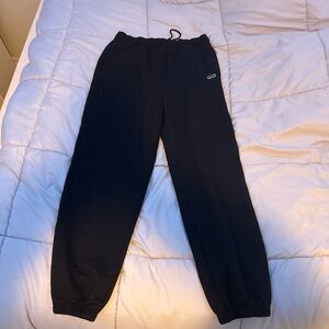 ALO Yoga Joggers